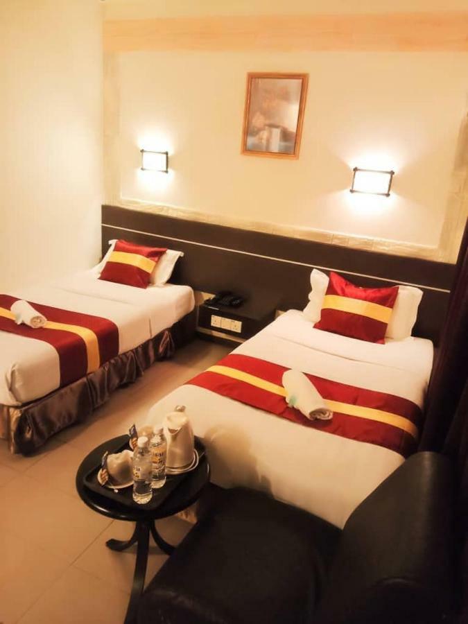 City Inn Kuching Extérieur photo